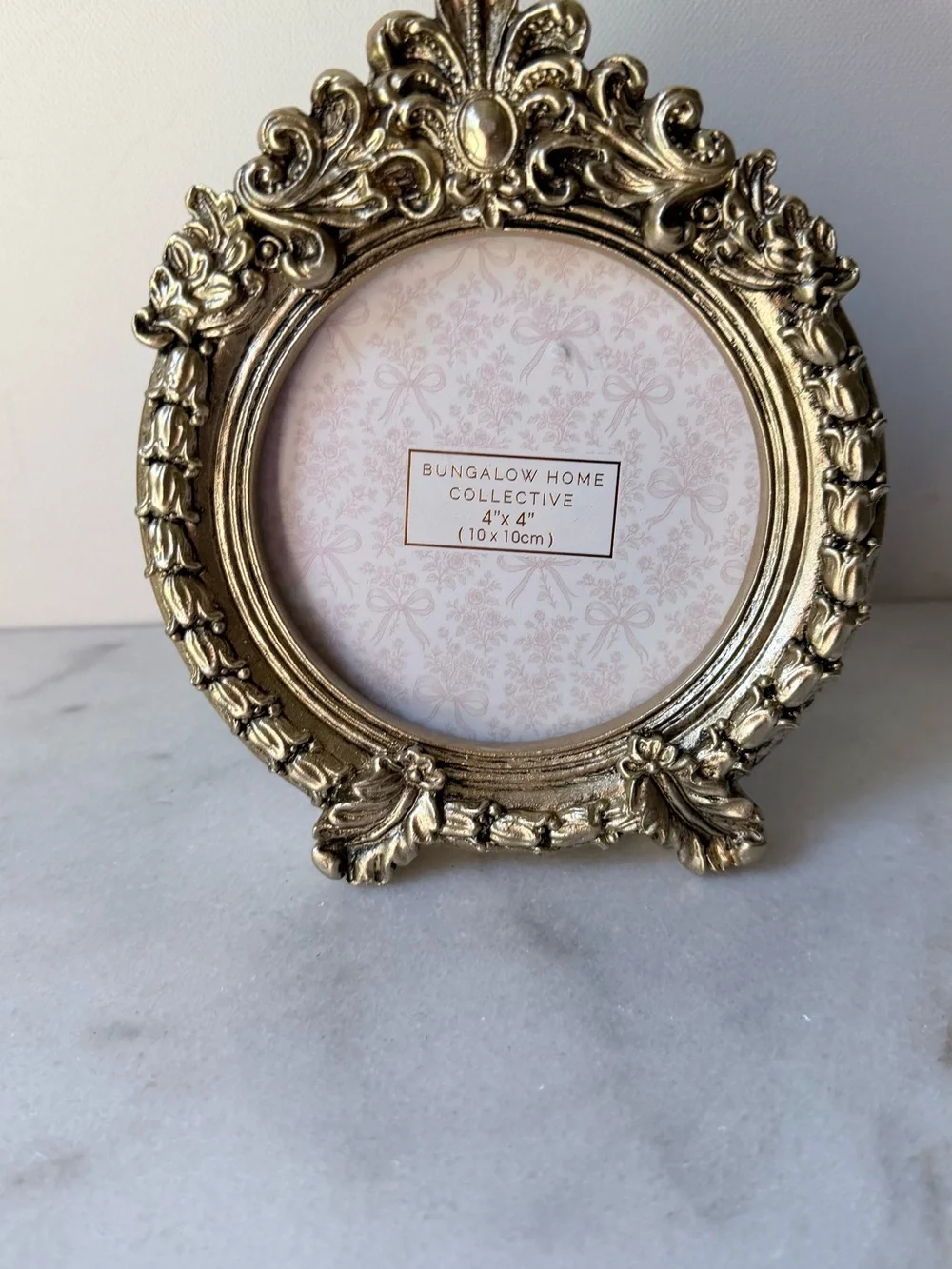Ornate Gold Round Photo Frame - Gold